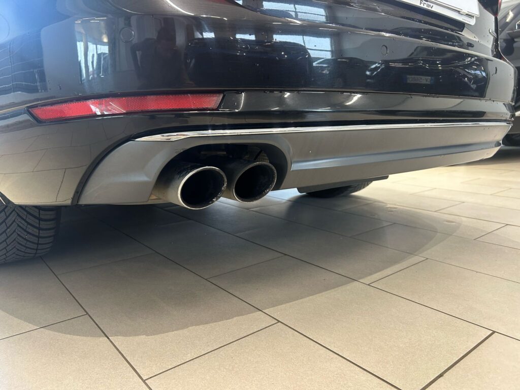 AUDI A4 Business QUATTRO Automatica 190cv
