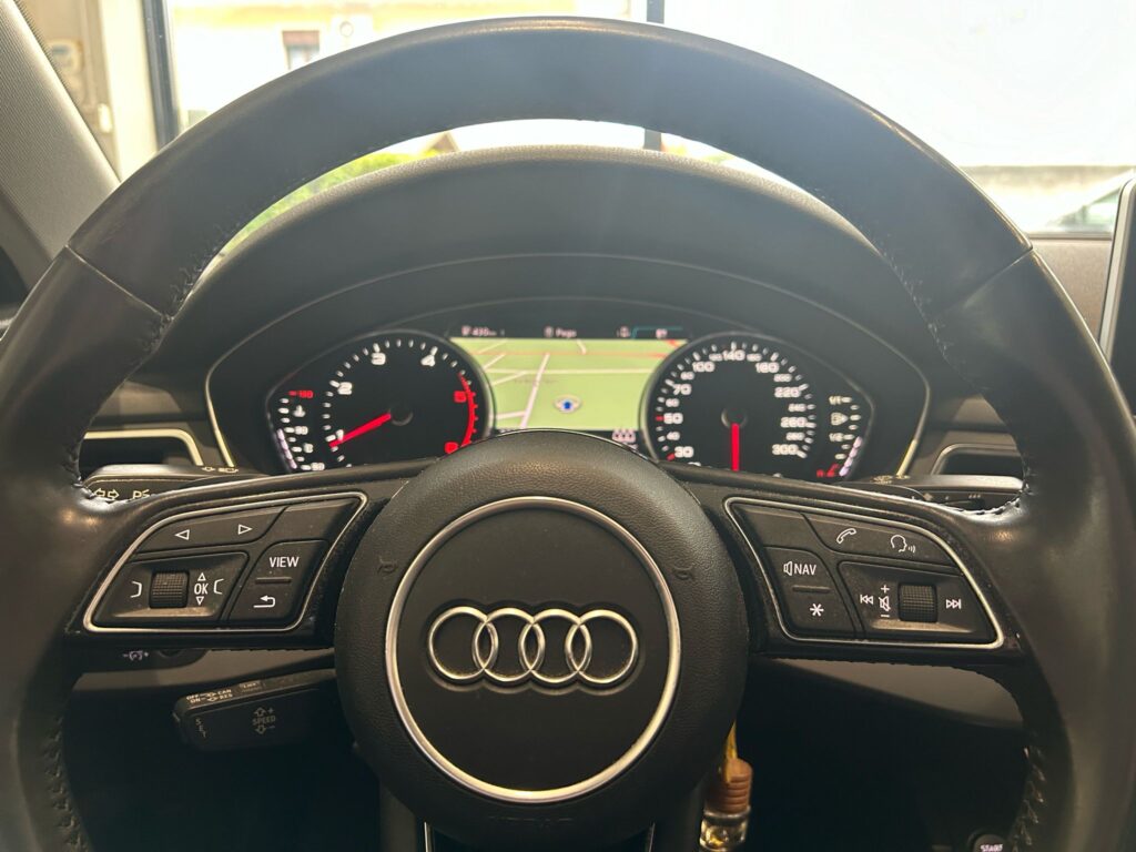 AUDI A4 Business QUATTRO Automatica 190cv