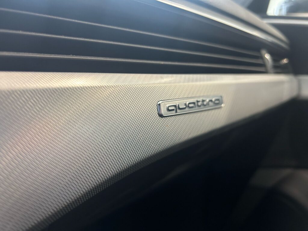 AUDI A4 Business QUATTRO Automatica 190cv