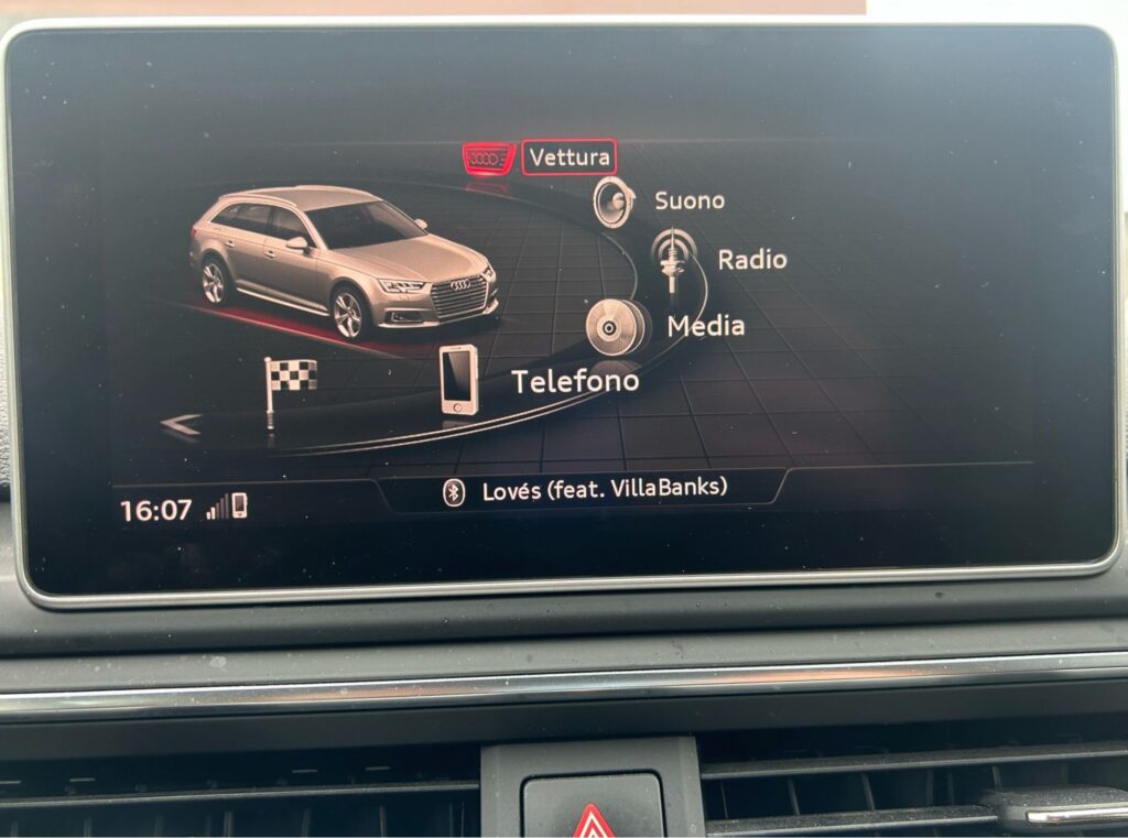AUDI A4 Business QUATTRO Automatica 190cv