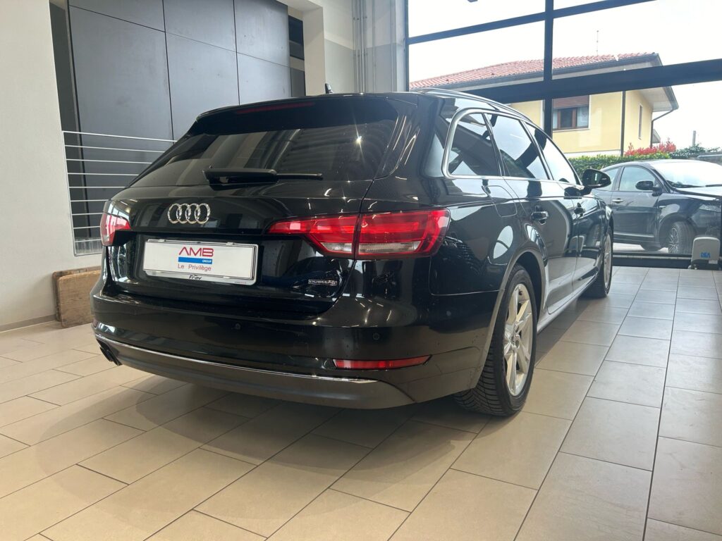 AUDI A4 Business QUATTRO Automatica 190cv